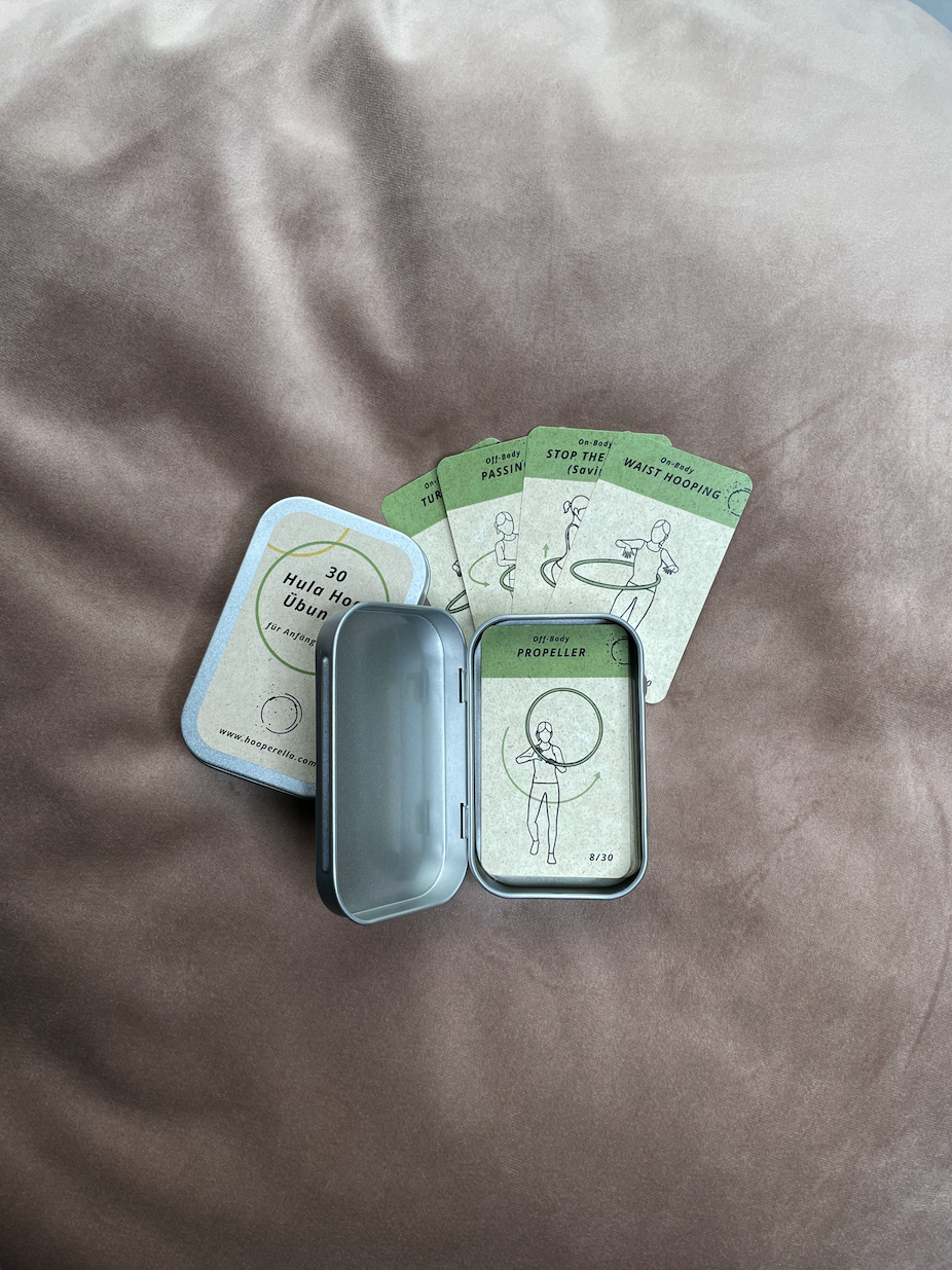 Anfänger Trainingskartenset mit 30 Übungen + Bonusmaterial in Metallbox Anfänger Trainingskartenset mit 30 Übungen + Bonusmaterial in Metallbox