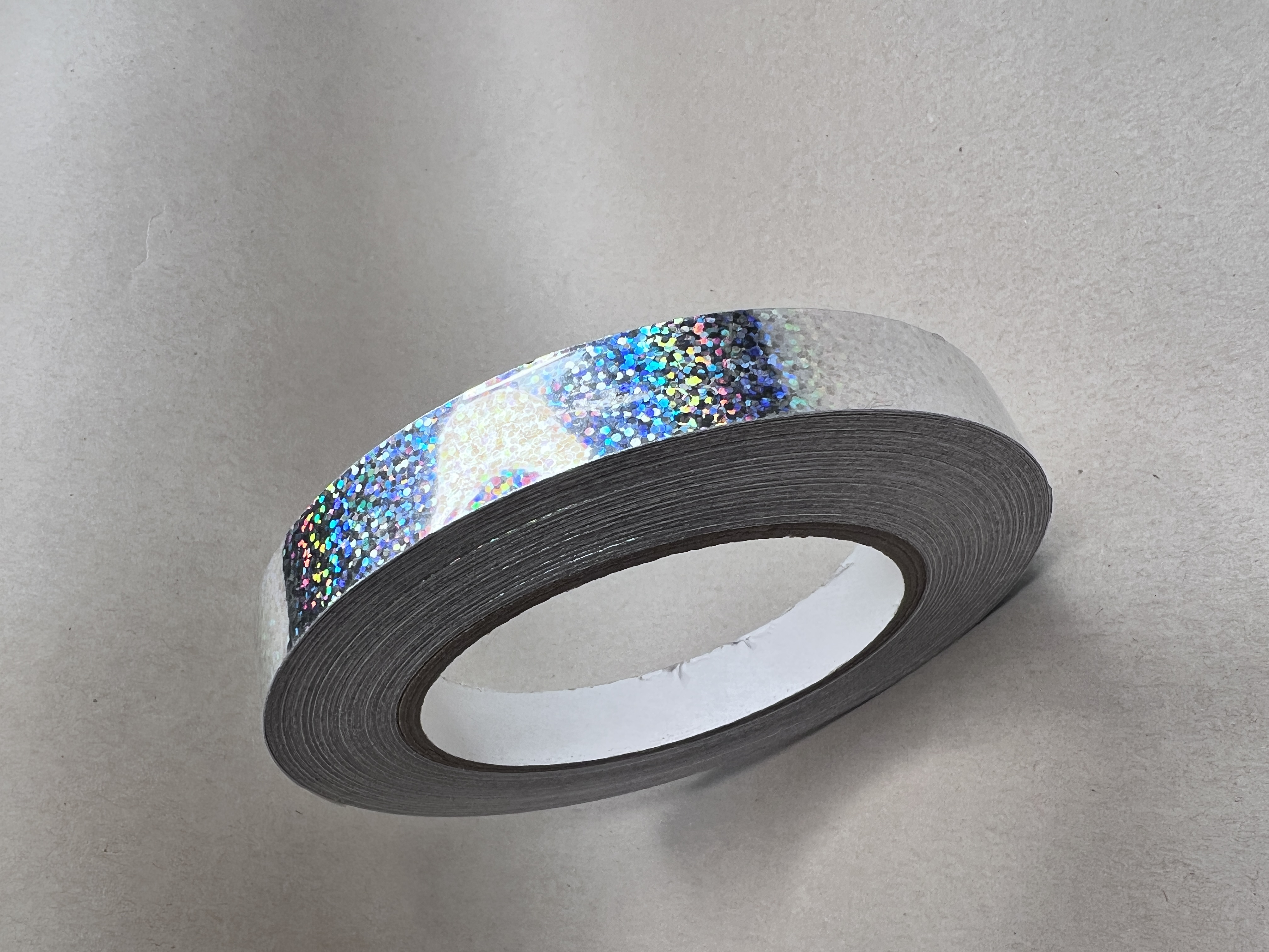 Holo Sequin Sparcle silber silver 25m Deco-Tape Hoopologie 15mm
