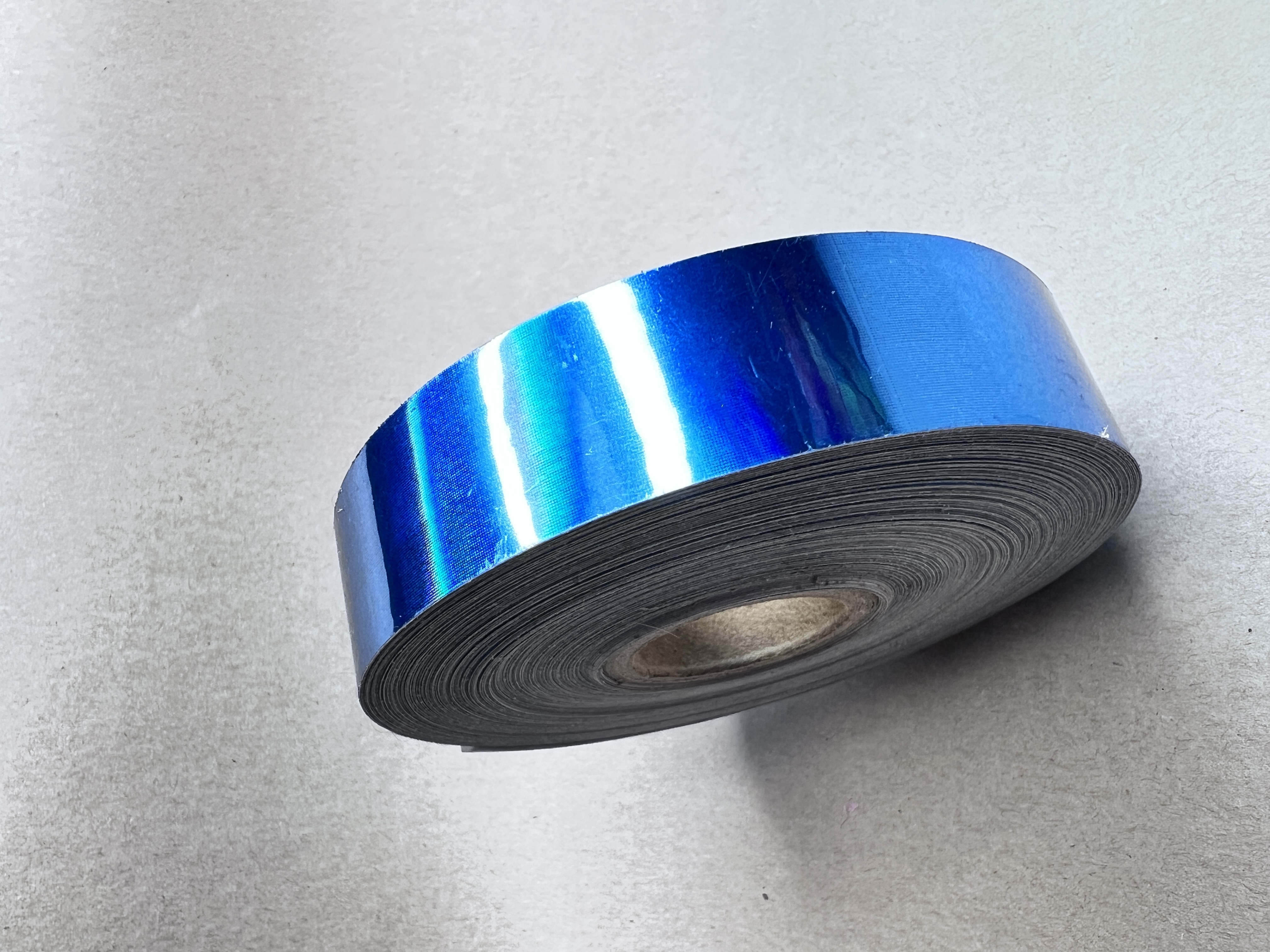 Holo Rainbow Blue 25m Deco-Tape