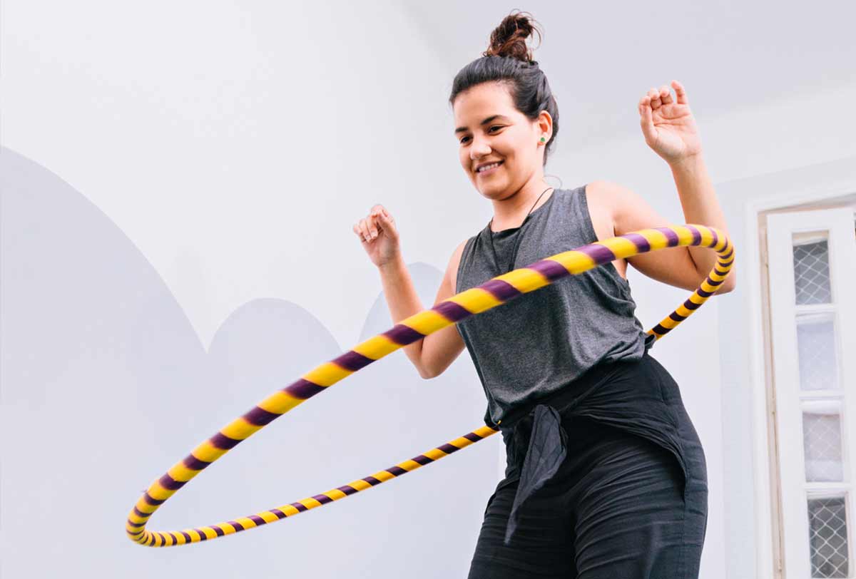 Ecorella® More GREEN - der erste Hula Hoop aus 100% Recycling Tubing ...